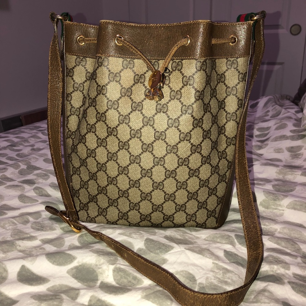 Vintage Gucci bucket bag